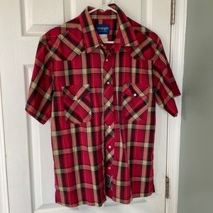 Wrangler western Pearl snap shirt, unknown size due to tag fading but assume med